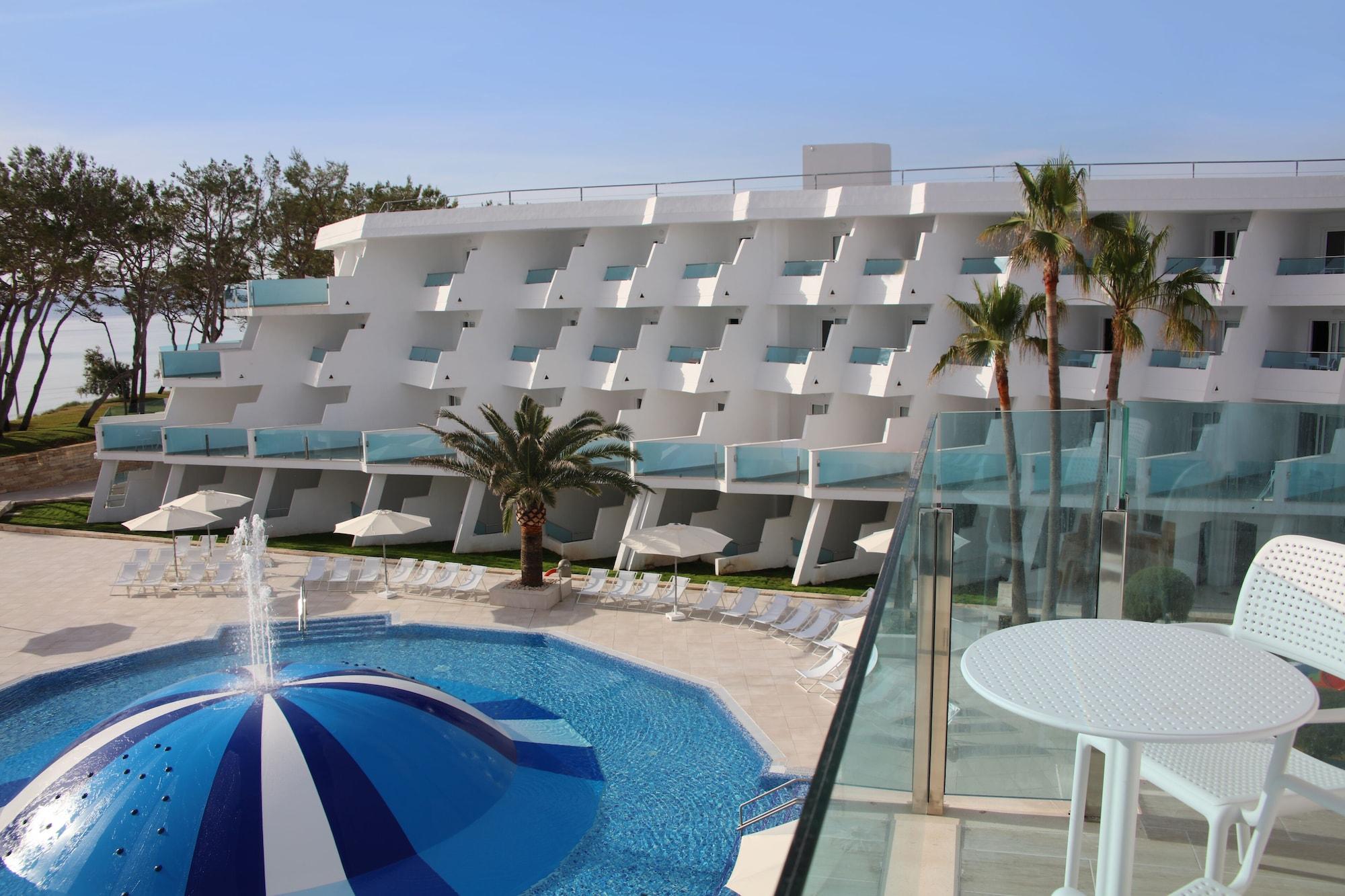 Iberostar Waves Playa De Muro Playa de Muro  Luaran gambar